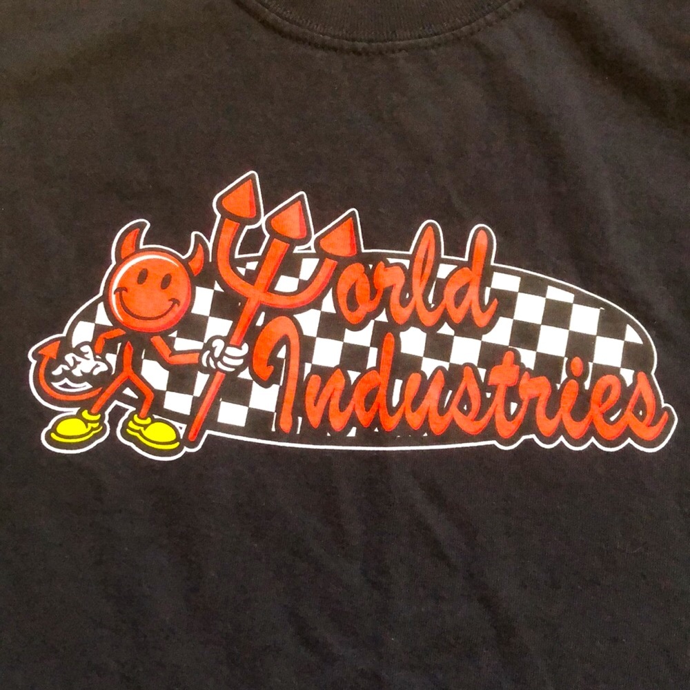 World Industries Skateboard Wet Willy Flame Boy Shirt, Size M - Picture 2 of 7